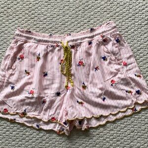 Super cute sleep shorts with embroidered flowers and scalloped hem
